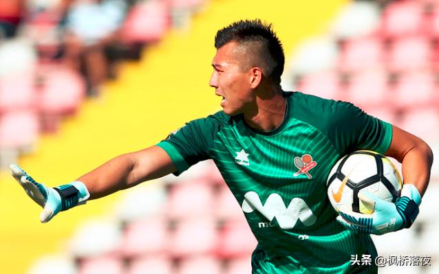 与其说老鹰 与其说老鹰