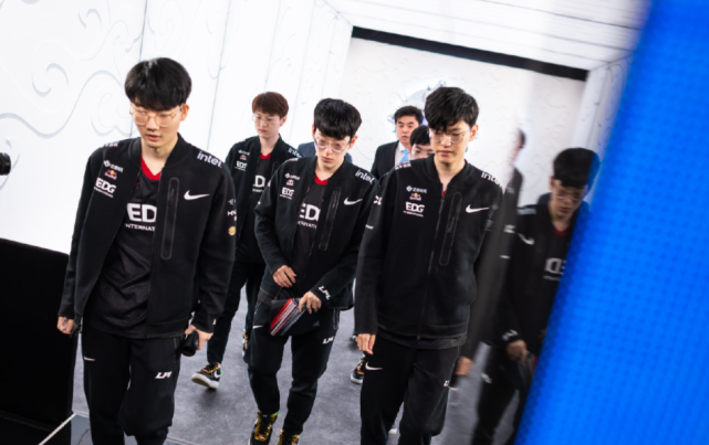 巴特勒拿到 巴特勒拿到